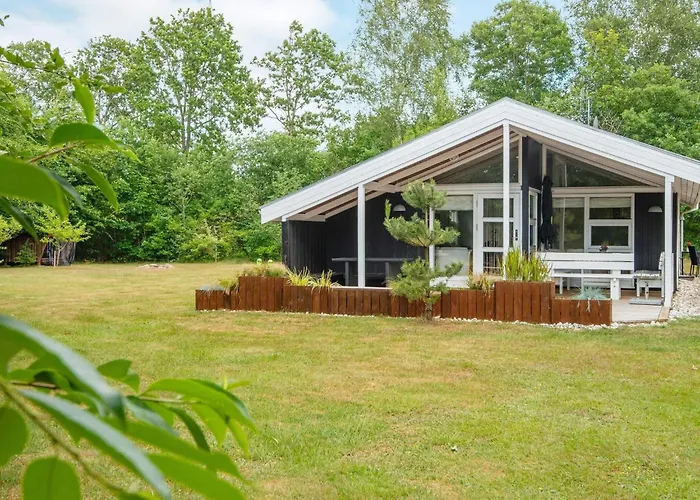 Feriehus 4 Person In Oksbol-by Traum